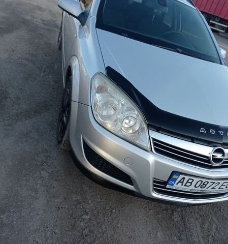 Сірий Опель Астра, об'ємом двигуна 1.9 л та пробігом 332 тис. км за 6000 $, фото 5 на Automoto.ua