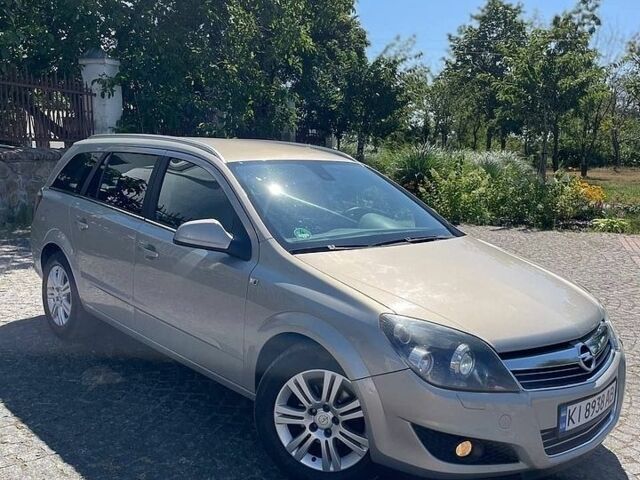 Сірий Опель Астра, об'ємом двигуна 1.6 л та пробігом 135 тис. км за 6200 $, фото 3 на Automoto.ua