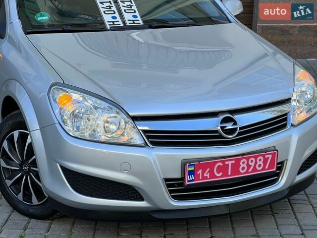 Серый Опель Астра, объемом двигателя 0 л и пробегом 173 тыс. км за 4999 $, фото 4 на Automoto.ua