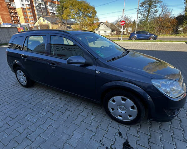 Опель Астра 2009 у Хмельницькому на Automoto.ua Сірий Опель Астра, об'ємом двигуна 1.6 л та пробігом 226 тис. км за 5999 $, фото 21 на Automoto.ua