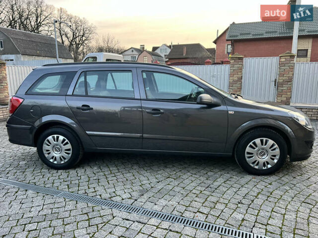 Сірий Опель Астра, об'ємом двигуна 1.6 л та пробігом 202 тис. км за 5900 $, фото 6 на Automoto.ua