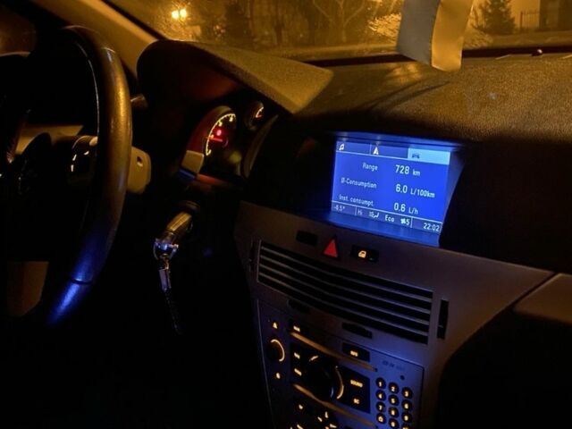 Сірий Опель Астра, об'ємом двигуна 1.7 л та пробігом 263 тис. км за 5800 $, фото 14 на Automoto.ua