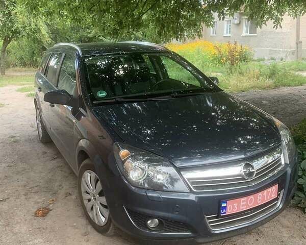 Серый Опель Астра, объемом двигателя 1.6 л и пробегом 221 тыс. км за 5300 $, фото 1 на Automoto.ua