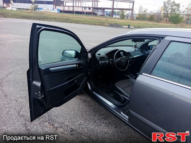 Опель Астра 2009 в Харькове на Automoto.ua Серый Опель Астра, объемом двигателя 1.6 л и пробегом 205 тыс. км за 5300 $, фото 6 на Automoto.ua