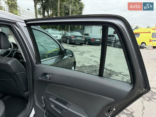 Сірий Опель Астра, об'ємом двигуна 1.7 л та пробігом 270 тис. км за 6400 $, фото 50 на Automoto.ua