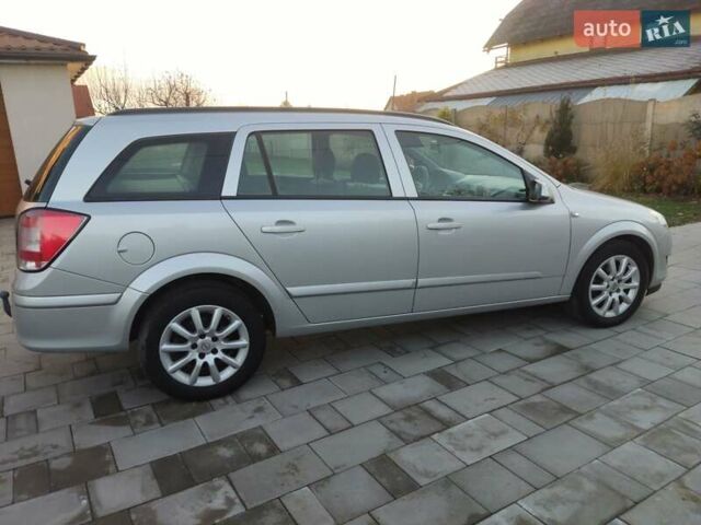 Серый Опель Астра, объемом двигателя 1.6 л и пробегом 240 тыс. км за 5550 $, фото 8 на Automoto.ua