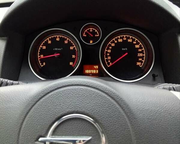 Сірий Опель Астра, об'ємом двигуна 1.6 л та пробігом 188 тис. км за 5799 $, фото 22 на Automoto.ua