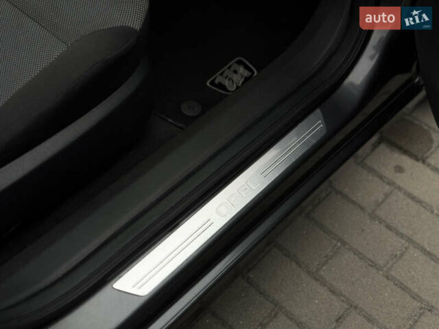 Опель Астра 2010 в Дубно на Automoto.ua Серый Опель Астра, объемом двигателя 1.6 л и пробегом 229 тыс. км за 5100 $, фото 24 на Automoto.ua