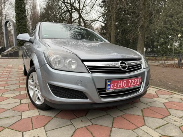Серый Опель Астра, объемом двигателя 0 л и пробегом 209 тыс. км за 6400 $, фото 9 на Automoto.ua