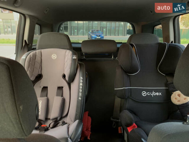 Сірий Опель Астра, об'ємом двигуна 1.7 л та пробігом 256 тис. км за 4800 $, фото 28 на Automoto.ua