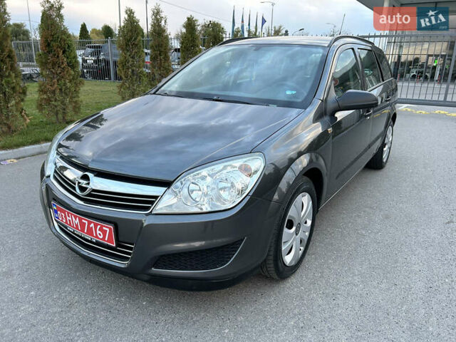 Опель Астра 2010 в Полтаве на Automoto.ua Серый Опель Астра, объемом двигателя 1.6 л и пробегом 143 тыс. км за 6500 $, фото 6 на Automoto.ua