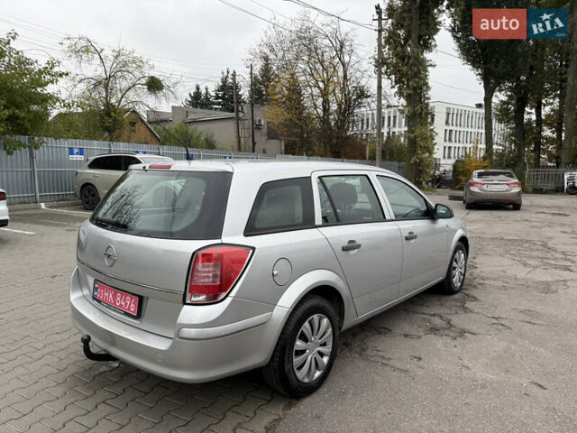Опель Астра 2010 у Вінниці на Automoto.ua Сірий Опель Астра, об'ємом двигуна 0 л та пробігом 210 тис. км за 5600 $, фото 15 на Automoto.ua
