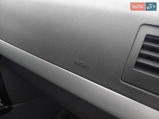 Опель Астра 2010 в Черкассах на Automoto.ua Серый Опель Астра, объемом двигателя 1.7 л и пробегом 249 тыс. км за 6650 $, фото 19 на Automoto.ua