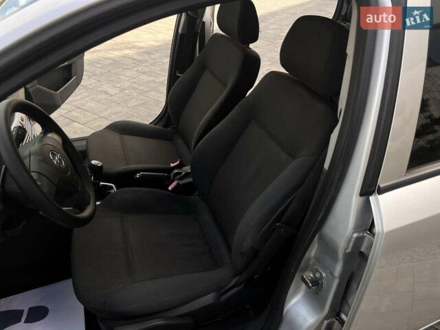 Серый Опель Астра, объемом двигателя 1.6 л и пробегом 231 тыс. км за 4950 $, фото 11 на Automoto.ua