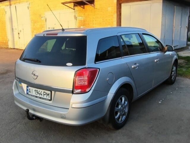 Сірий Опель Астра, об'ємом двигуна 1.6 л та пробігом 250 тис. км за 5100 $, фото 3 на Automoto.ua