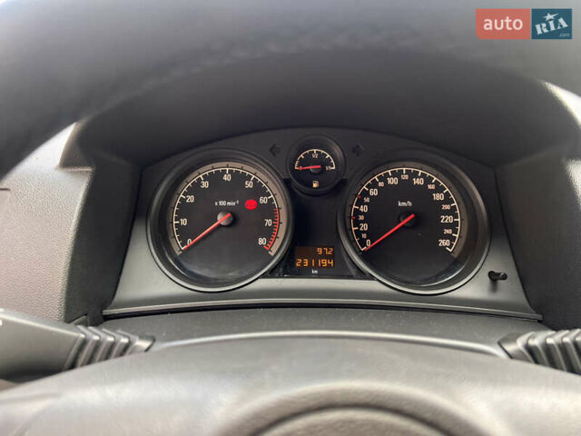 Серый Опель Астра, объемом двигателя 1.6 л и пробегом 231 тыс. км за 4950 $, фото 18 на Automoto.ua