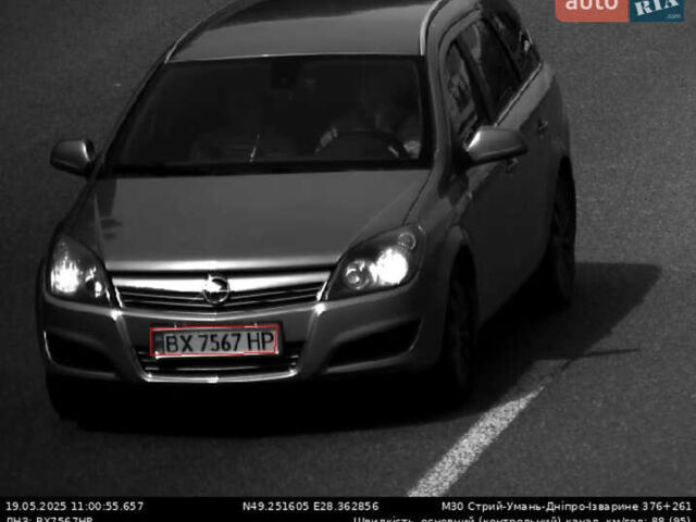 Сірий Опель Астра, об'ємом двигуна 1.8 л та пробігом 267 тис. км за 6600 $, фото 13 на Automoto.ua