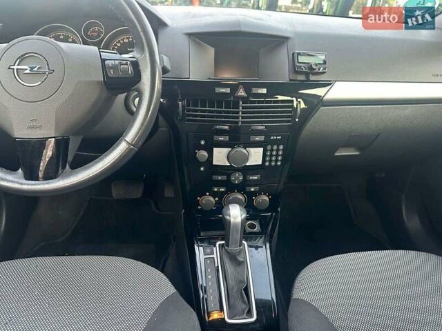 Сірий Опель Астра, об'ємом двигуна 1.8 л та пробігом 218 тис. км за 6450 $, фото 38 на Automoto.ua