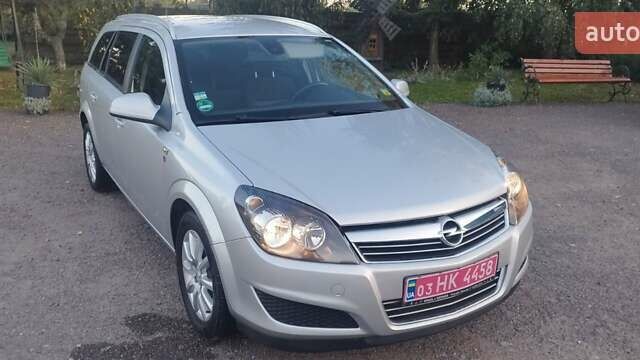 Сірий Опель Астра, об'ємом двигуна 1.6 л та пробігом 212 тис. км за 6700 $, фото 2 на Automoto.ua
