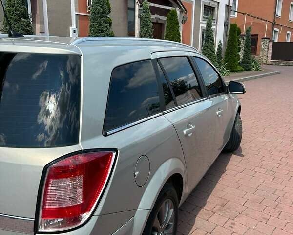 Сірий Опель Астра, об'ємом двигуна 1.6 л та пробігом 223 тис. км за 6250 $, фото 12 на Automoto.ua