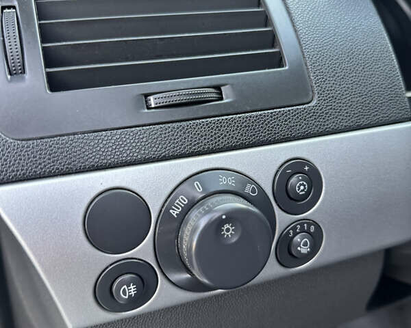 Опель Астра 2010 в Калуше на Automoto.ua Серый Опель Астра, объемом двигателя 1.7 л и пробегом 264 тыс. км за 5450 $, фото 9 на Automoto.ua