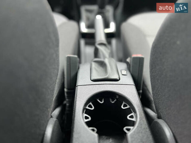 Сірий Опель Астра, об'ємом двигуна 1.6 л та пробігом 260 тис. км за 6250 $, фото 82 на Automoto.ua