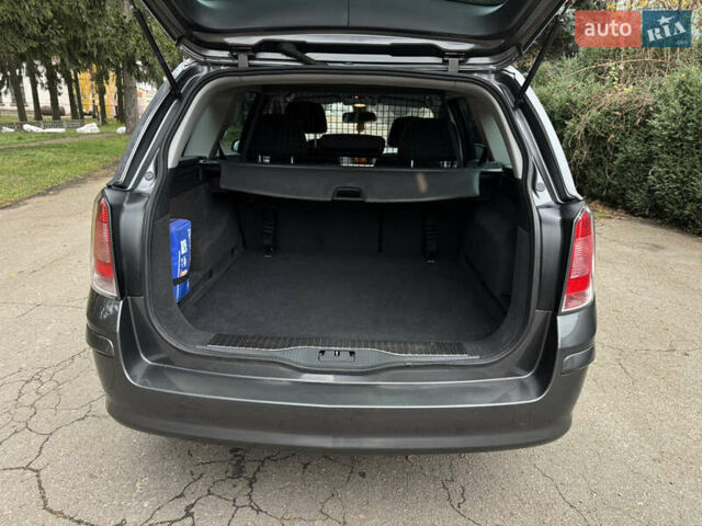 Сірий Опель Астра, об'ємом двигуна 1.6 л та пробігом 215 тис. км за 5750 $, фото 19 на Automoto.ua