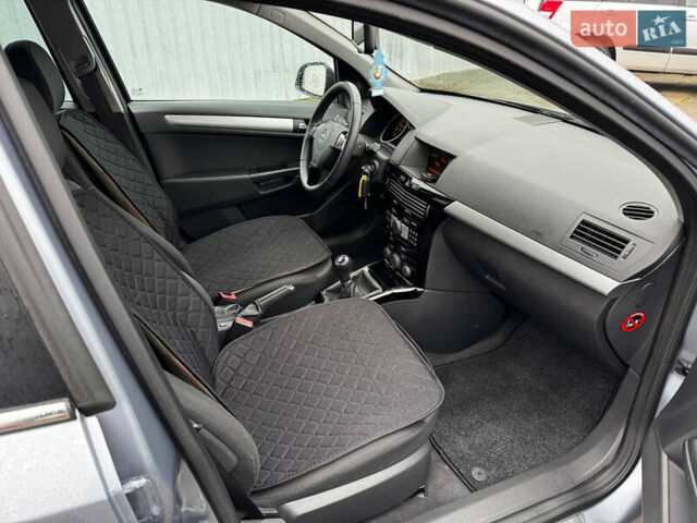 Сірий Опель Астра, об'ємом двигуна 1.6 л та пробігом 157 тис. км за 6400 $, фото 13 на Automoto.ua
