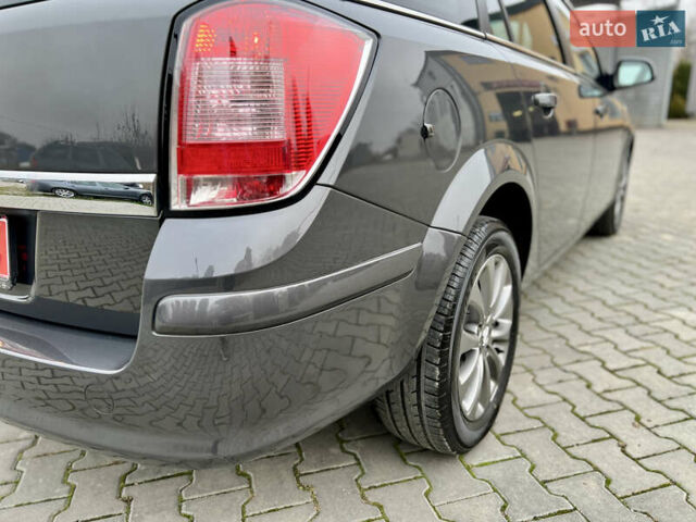 Сірий Опель Астра, об'ємом двигуна 1.6 л та пробігом 260 тис. км за 6250 $, фото 43 на Automoto.ua