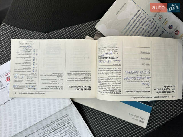 Серый Опель Астра, объемом двигателя 1.6 л и пробегом 224 тыс. км за 5500 $, фото 58 на Automoto.ua