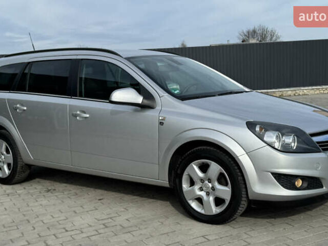 Сірий Опель Астра, об'ємом двигуна 1.7 л та пробігом 253 тис. км за 5900 $, фото 11 на Automoto.ua