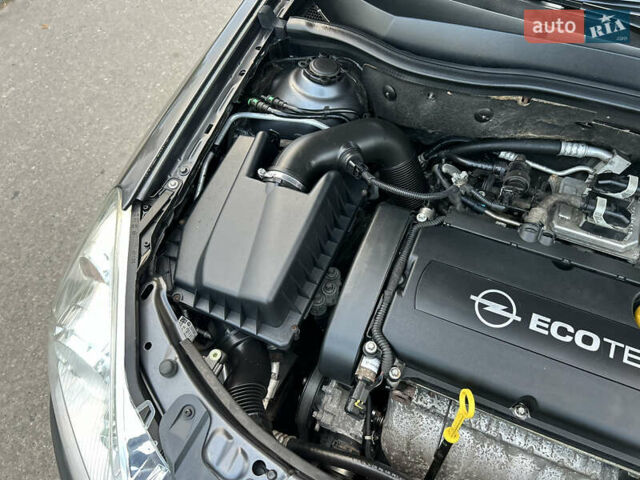 Опель Астра 2010 в Полтаве на Automoto.ua Серый Опель Астра, объемом двигателя 1.6 л и пробегом 143 тыс. км за 6500 $, фото 71 на Automoto.ua