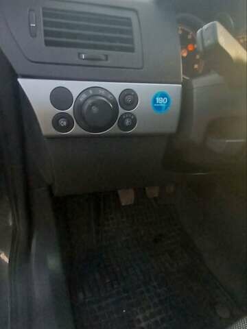 Серый Опель Астра, объемом двигателя 1.6 л и пробегом 173 тыс. км за 6550 $, фото 9 на Automoto.ua