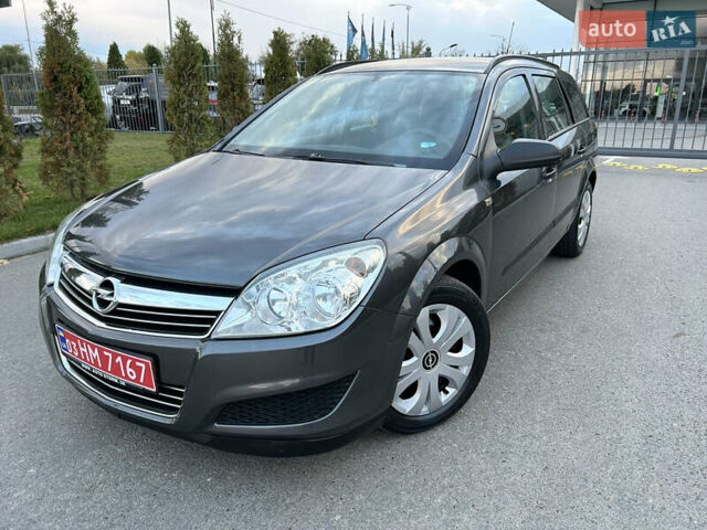 Опель Астра 2010 в Полтаве на Automoto.ua Серый Опель Астра, объемом двигателя 1.6 л и пробегом 143 тыс. км за 6500 $, фото 150 на Automoto.ua