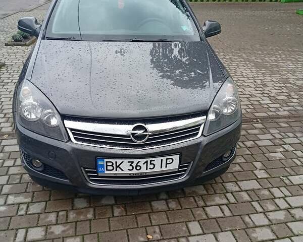 Сірий Опель Астра, об'ємом двигуна 1.69 л та пробігом 320 тис. км за 5700 $, фото 3 на Automoto.ua