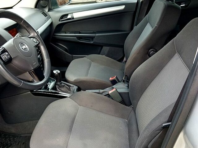 Сірий Опель Астра, об'ємом двигуна 1.6 л та пробігом 234 тис. км за 6100 $, фото 5 на Automoto.ua