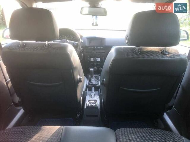 Сірий Опель Астра, об'ємом двигуна 1.69 л та пробігом 254 тис. км за 7200 $, фото 3 на Automoto.ua