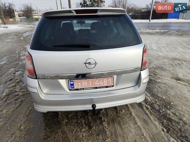 Серый Опель Астра, объемом двигателя 1.6 л и пробегом 189 тыс. км за 5600 $, фото 21 на Automoto.ua
