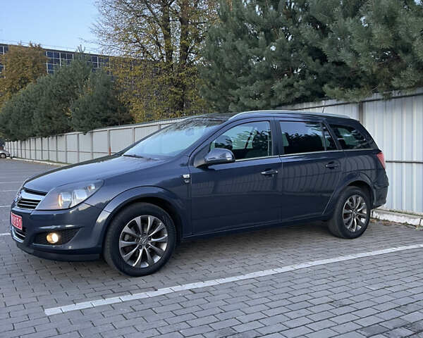 Опель Астра 2010 в Луцке на Automoto.ua Серый Опель Астра, объемом двигателя 0 л и пробегом 257 тыс. км за 6280 $, фото 7 на Automoto.ua