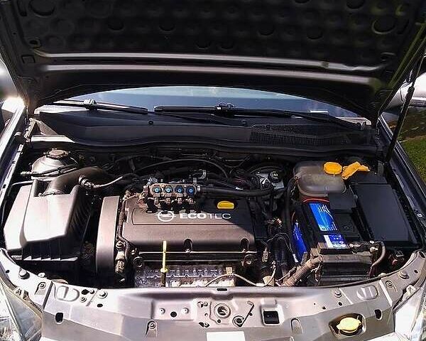 Серый Опель Астра, объемом двигателя 1.6 л и пробегом 225 тыс. км за 7300 $, фото 12 на Automoto.ua