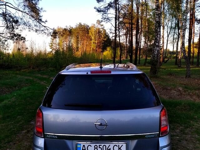 Сірий Опель Астра, об'ємом двигуна 17 л та пробігом 288 тис. км за 5200 $, фото 2 на Automoto.ua