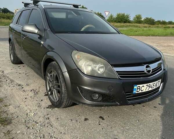 Опель Астра 2010 в Золочев на Automoto.ua Серый Опель Астра, объемом двигателя 1.7 л и пробегом 250 тыс. км за 6200 $, фото 4 на Automoto.ua
