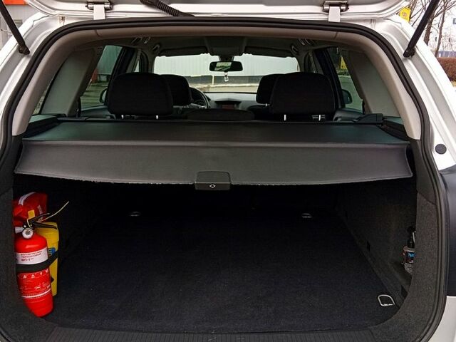 Сірий Опель Астра, об'ємом двигуна 1.6 л та пробігом 234 тис. км за 6100 $, фото 6 на Automoto.ua