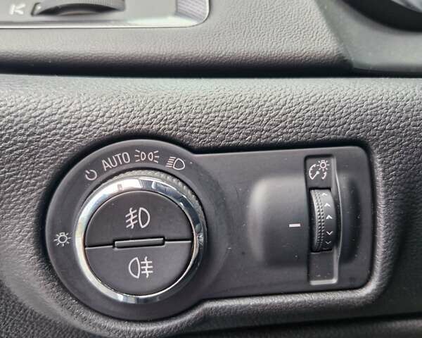 Опель Астра 2010 в Самборе на Automoto.ua Серый Опель Астра, объемом двигателя 0 л и пробегом 203 тыс. км за 8499 $, фото 48 на Automoto.ua