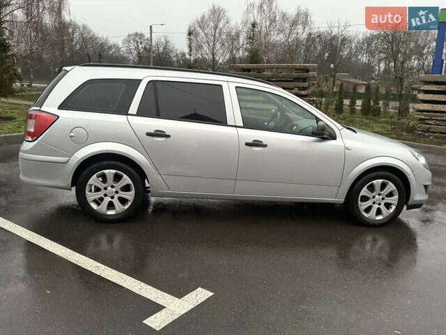 Серый Опель Астра, объемом двигателя 1.6 л и пробегом 231 тыс. км за 5699 $, фото 20 на Automoto.ua