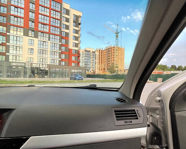 Сірий Опель Астра, об'ємом двигуна 1.7 л та пробігом 256 тис. км за 4800 $, фото 21 на Automoto.ua