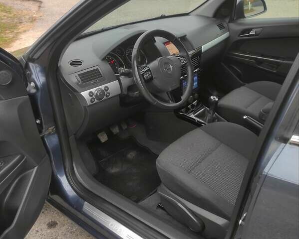 Сірий Опель Астра, об'ємом двигуна 1.6 л та пробігом 187 тис. км за 6550 $, фото 9 на Automoto.ua