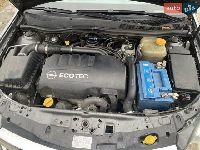 Сірий Опель Астра, об'ємом двигуна 1.4 л та пробігом 307 тис. км за 4700 $, фото 11 на Automoto.ua