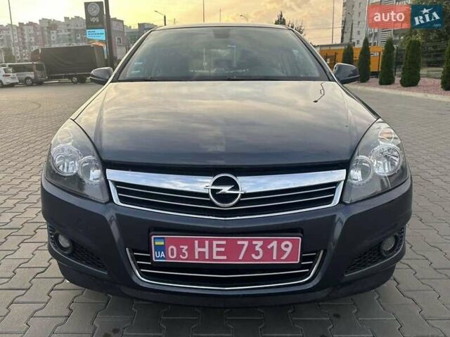 Сірий Опель Астра, об'ємом двигуна 1.8 л та пробігом 218 тис. км за 6450 $, фото 2 на Automoto.ua