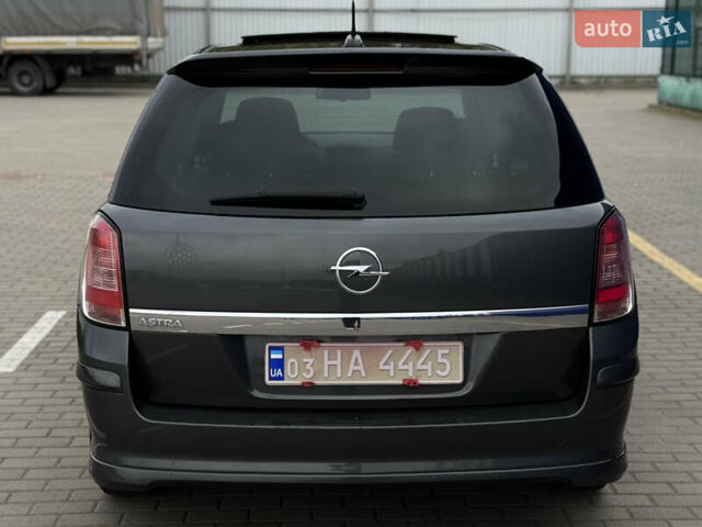 Опель Астра 2010 в Дубно на Automoto.ua Серый Опель Астра, объемом двигателя 1.6 л и пробегом 229 тыс. км за 5100 $, фото 6 на Automoto.ua